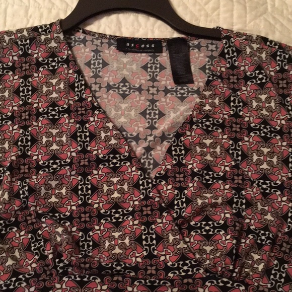 EUC access by Liz Claiborne Empire Waist Top - Picture 2 of 7